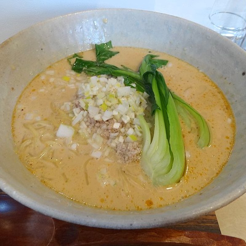 京風坦坦麺(担担麺専門店 千華)