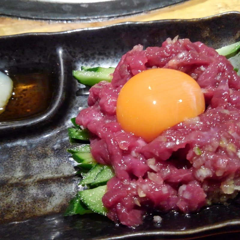 桜ユッケ(牛角 亀有南口店)