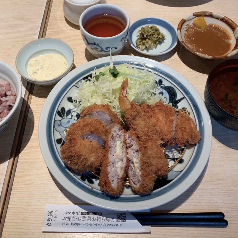 最厚45層とんかつ御膳(とんかつ浜勝 福岡新宮店 （はまかつ）)