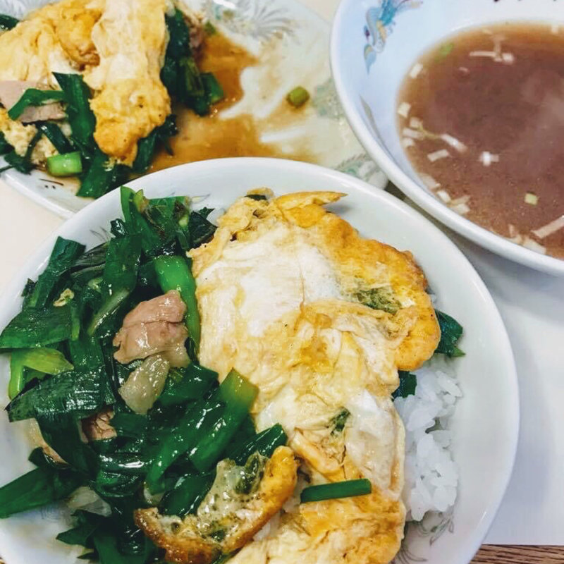 ニラ玉  ライス(中華シブヤ )