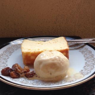 ベイクドチーズケーキ(カフェ・ハル （Cafe haru）)