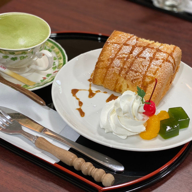 シフォンケーキセット(甘味茶房 ゆり香（ゆめタウン新南陽 1F）)