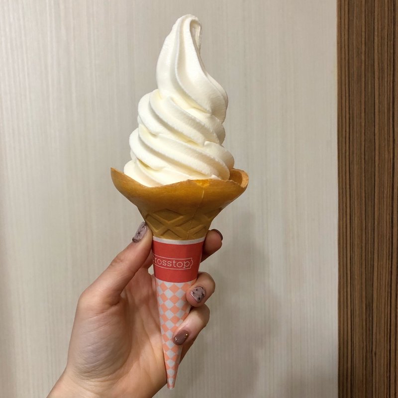 ソフトクリーム(北海道どさんこプラザ 有楽町店)