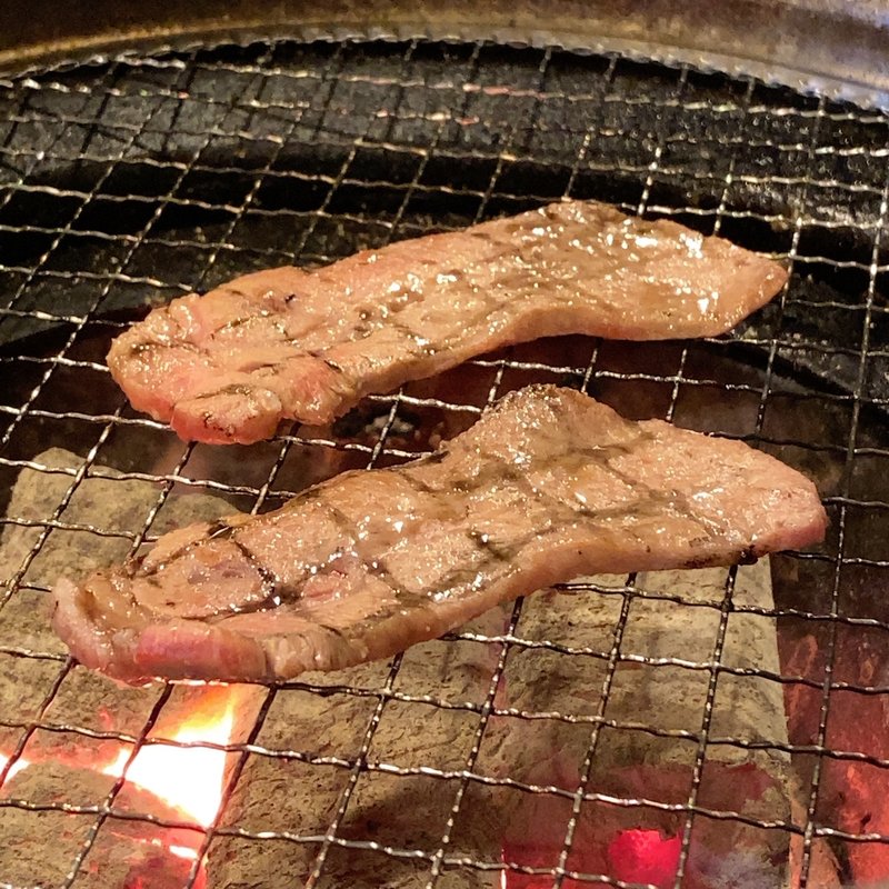 タン(焼肉ホルモン じょうじ)