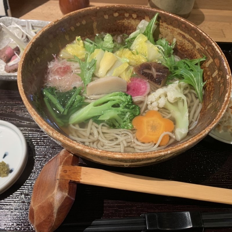 季節の野菜そば(十割蕎麦　ゑつ （えつ）)