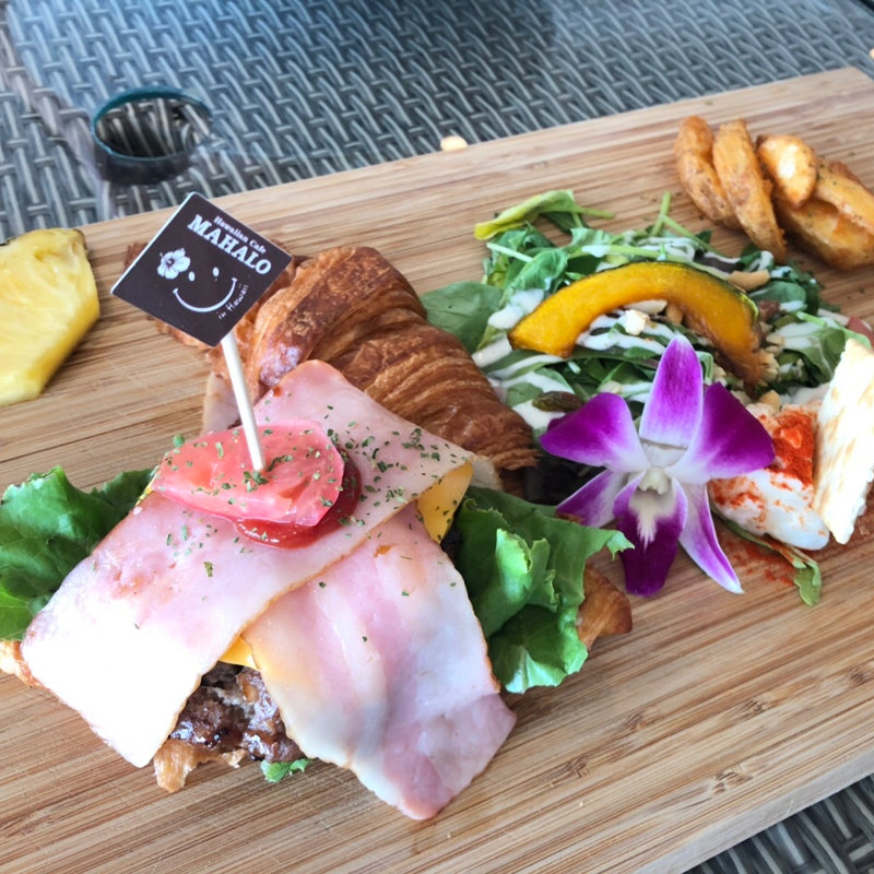 クロワッサンサンドイッチ(マハロ)