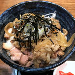 肉飯(中華蕎麦きつね)