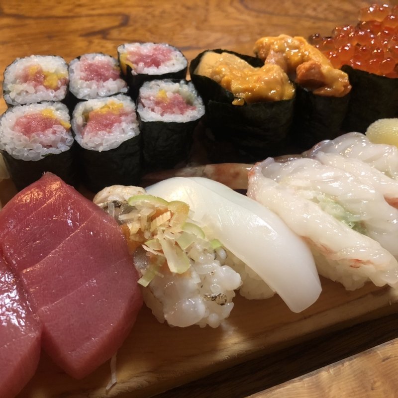 握り寿司(いろは寿司 本店)