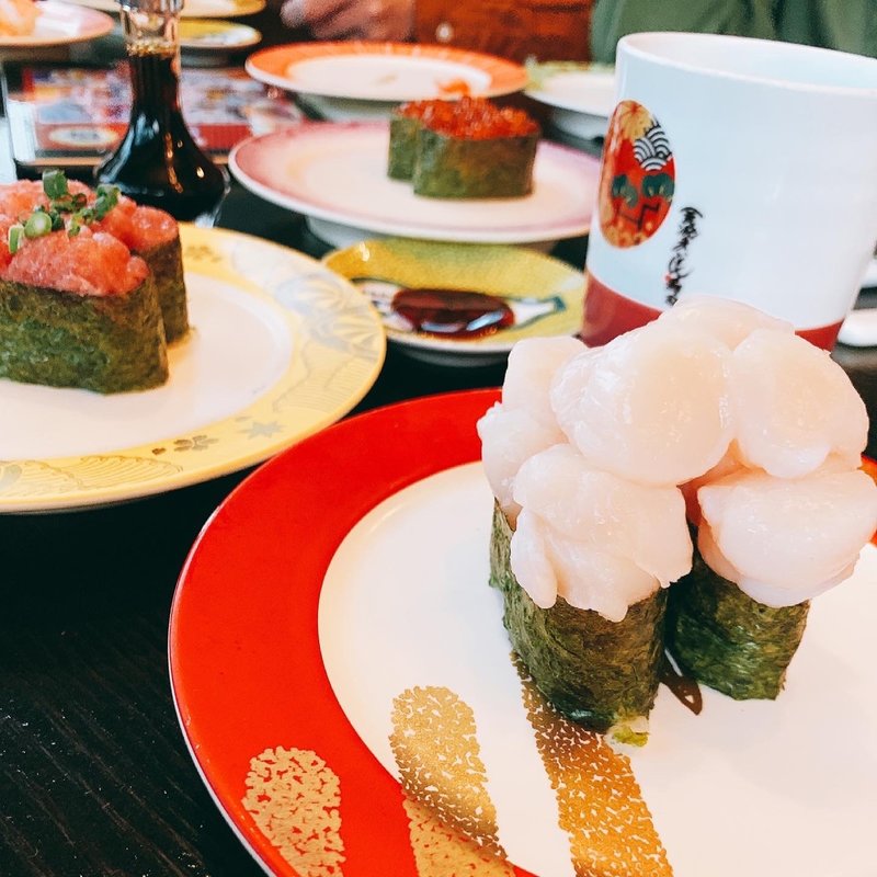 ほたてがんこ盛り軍艦(金沢まいもん寿司たまプラーザ店)