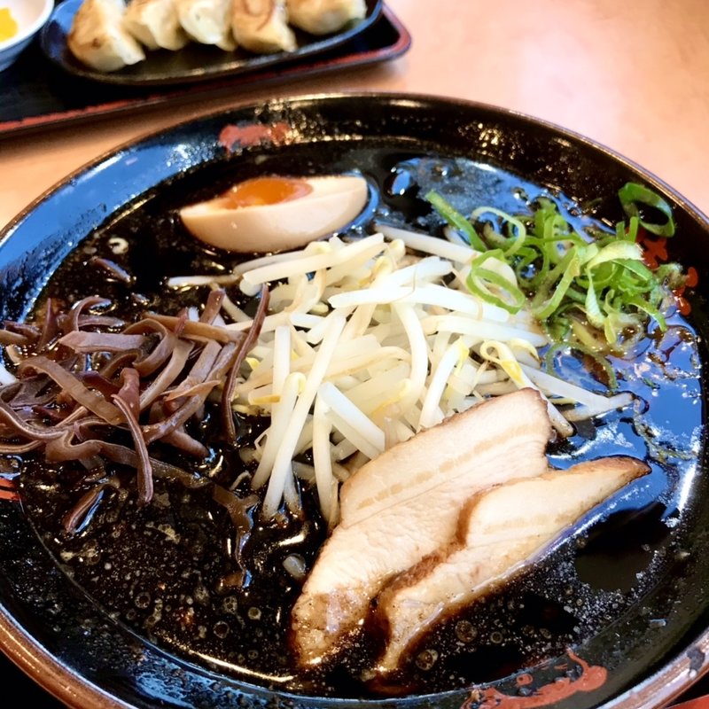 黒マー油ラーメン(味千ラーメン 東バイパス店 （あじせんらーめん）)