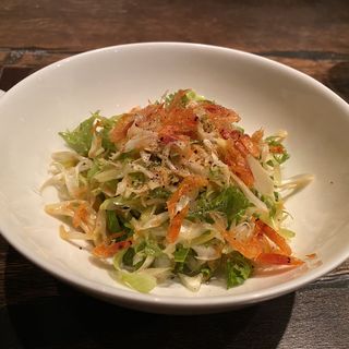 うるいとわさび菜の春サラダ(ミズナラ カスク)