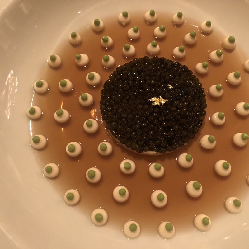 キャビア　アンぺリアル(ガストロノミー “ジョエル・ロブション”)