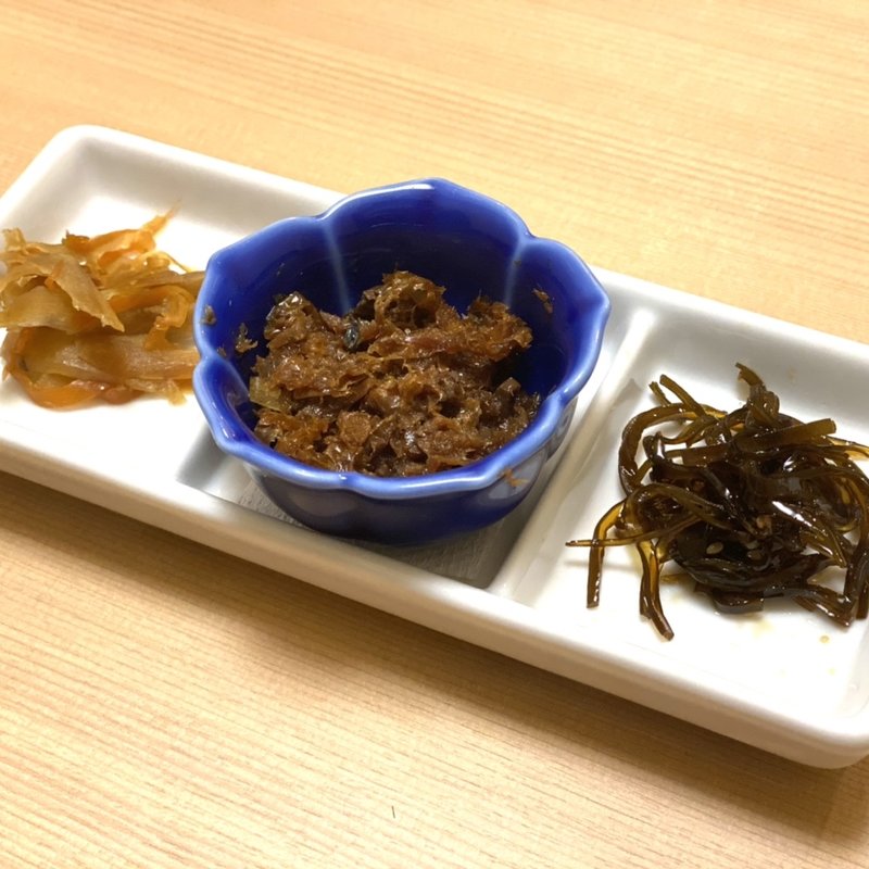 お通し(鮨処 西鶴 狸小路店)