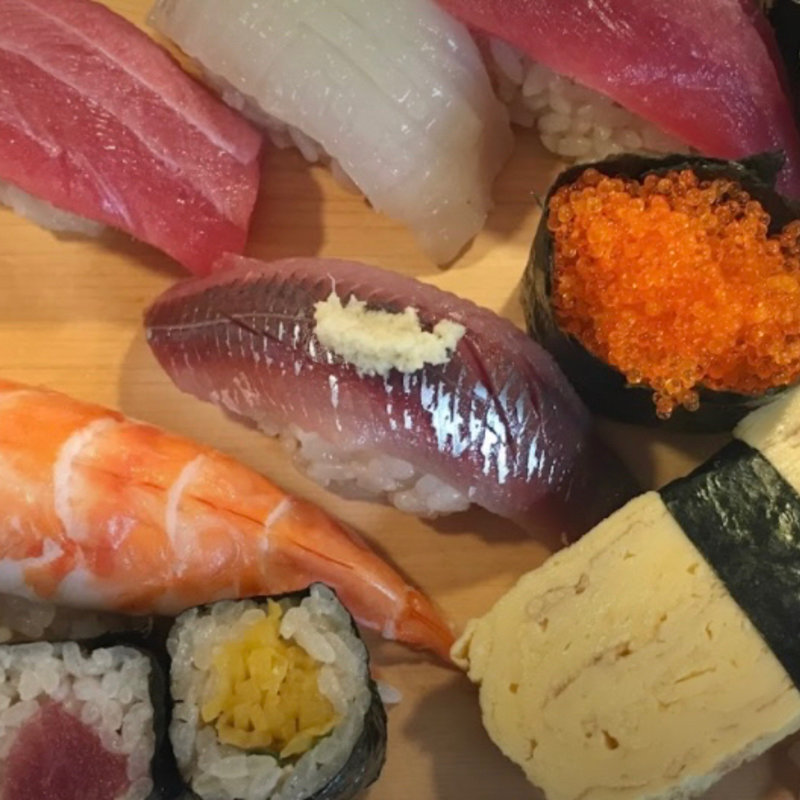 にぎり鮨　並(天史朗寿司 （てんしろうずし）)