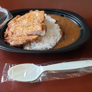 チキンの照り焼き＆欧風カレー(ヒデズキッチン)