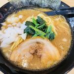 醤油とんこつラーメン 