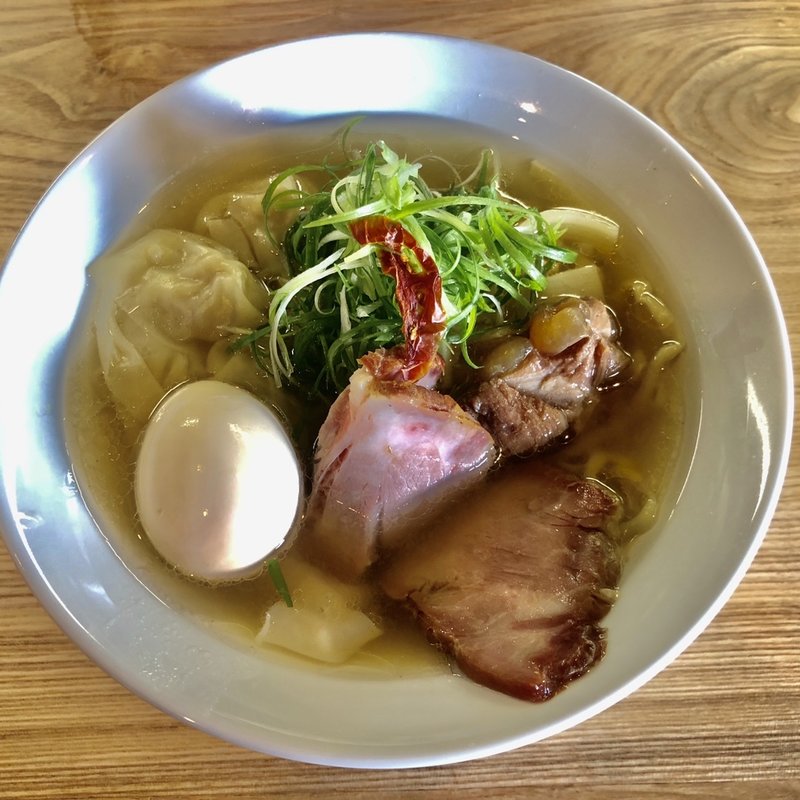 特製塩そば(麺 㐂色)