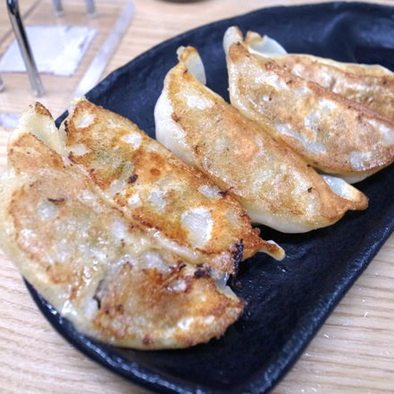 焼き餃子(めん屋 かみいた)