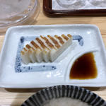 かまぼこ（別皿）(三ん寅)