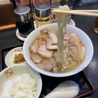 焼豚塩ラーメン(喜多方ラーメン坂内 多摩センター店)