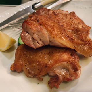 総州赤鶏のモモ肉ロースト(バール・トラットリア・トムトム （Tomtom 東向島店）)