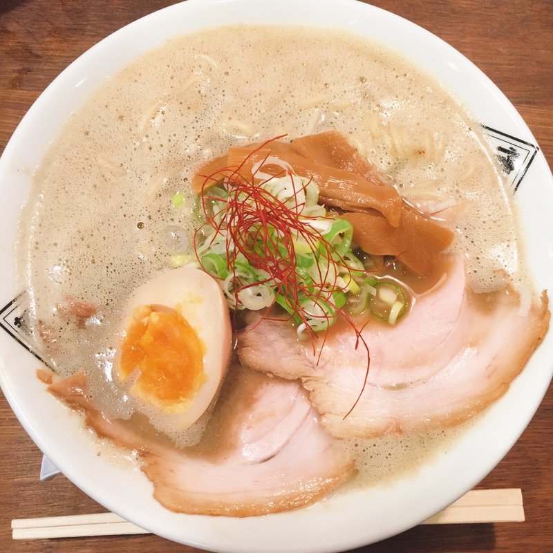 (麺や ゼットン （ゼットン）)