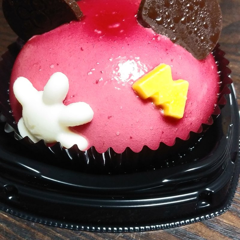 ミッキーマウス　ベリー&チョコ(セブンイレブン)