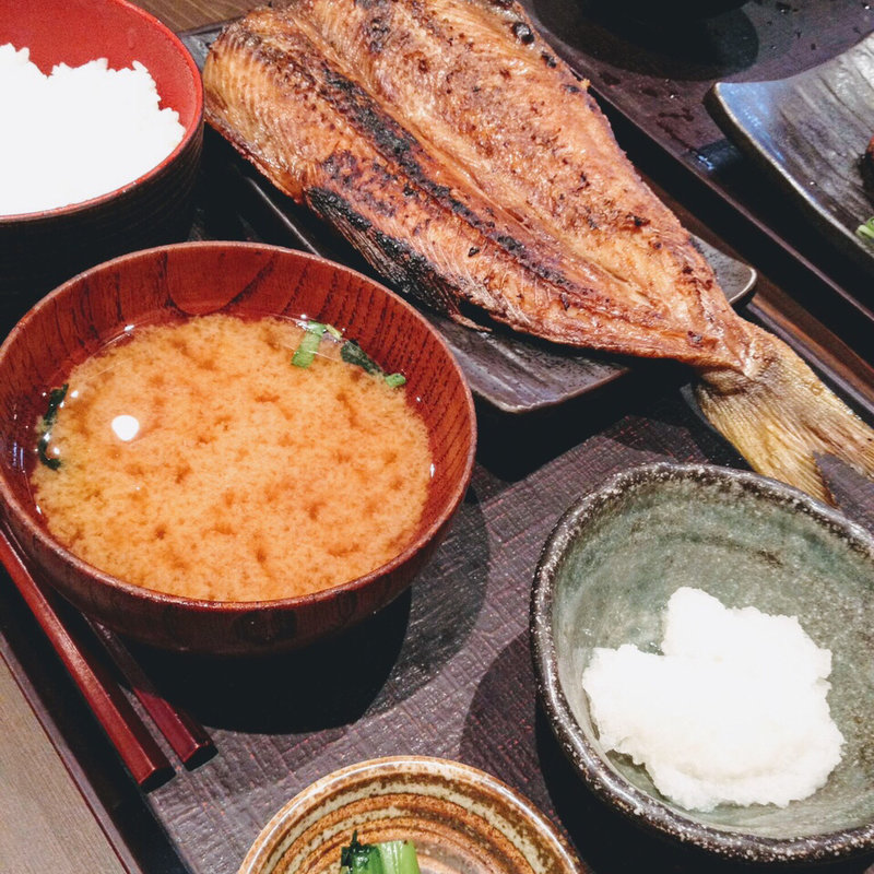 縞ホッケの炭火焼き(炭火焼専門食処 白銀屋)