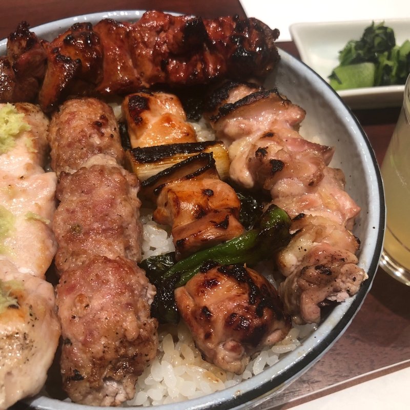 焼鳥5本丼(伊勢廣 京橋本店)