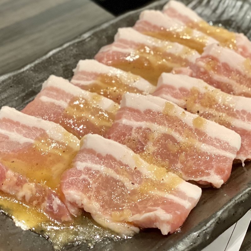 豚バラ(焼肉　明石八　江坂本店)