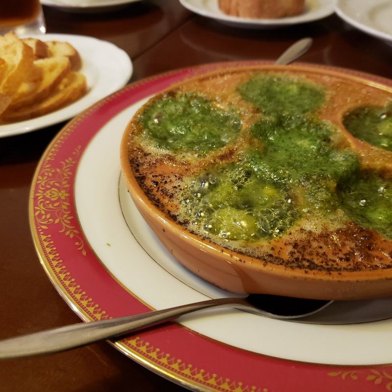 小貝柱のブルゴーニュ風　バケット付き　2～3名(ヒデズキッチン)