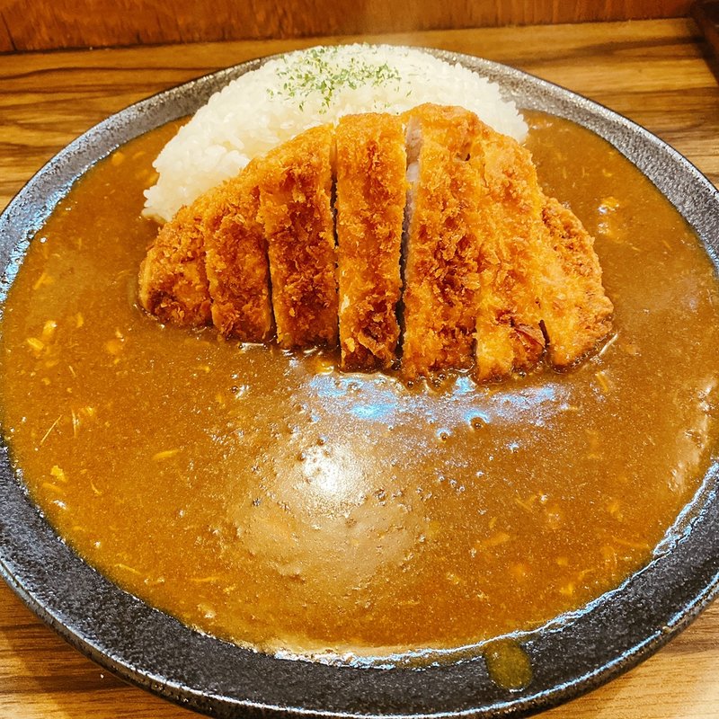 沖縄ジンジャーとんかつカレー(Suggy 肥後橋店)