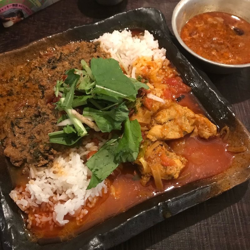 カレー三種(大衆スパイス酒場 ニューヤスダヤ)
