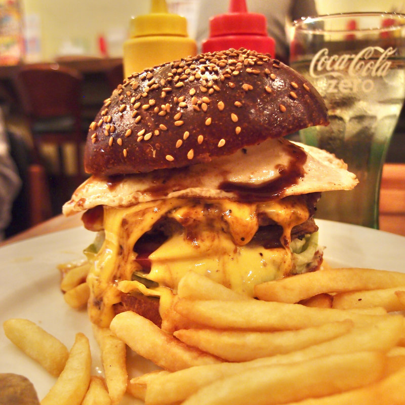 ベーコンエッグチーズバーガー(homeys ホーミーズ)