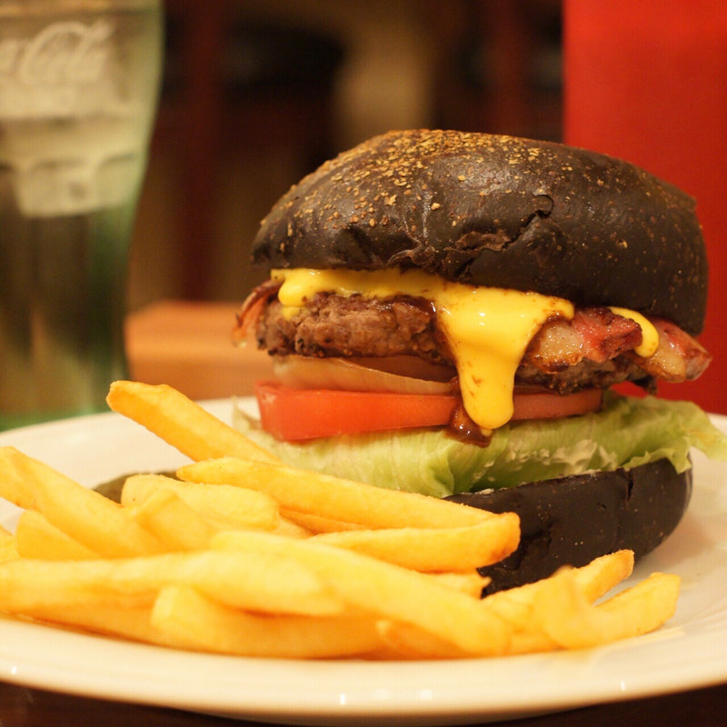 ベーコンチーズバーガー(homeys ホーミーズ)