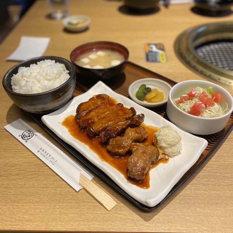 ポークチャップ定食(かどや )