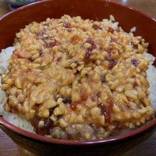 太宰丼(普通盛)(太宰らうめんと津軽のめしや・めぇ)