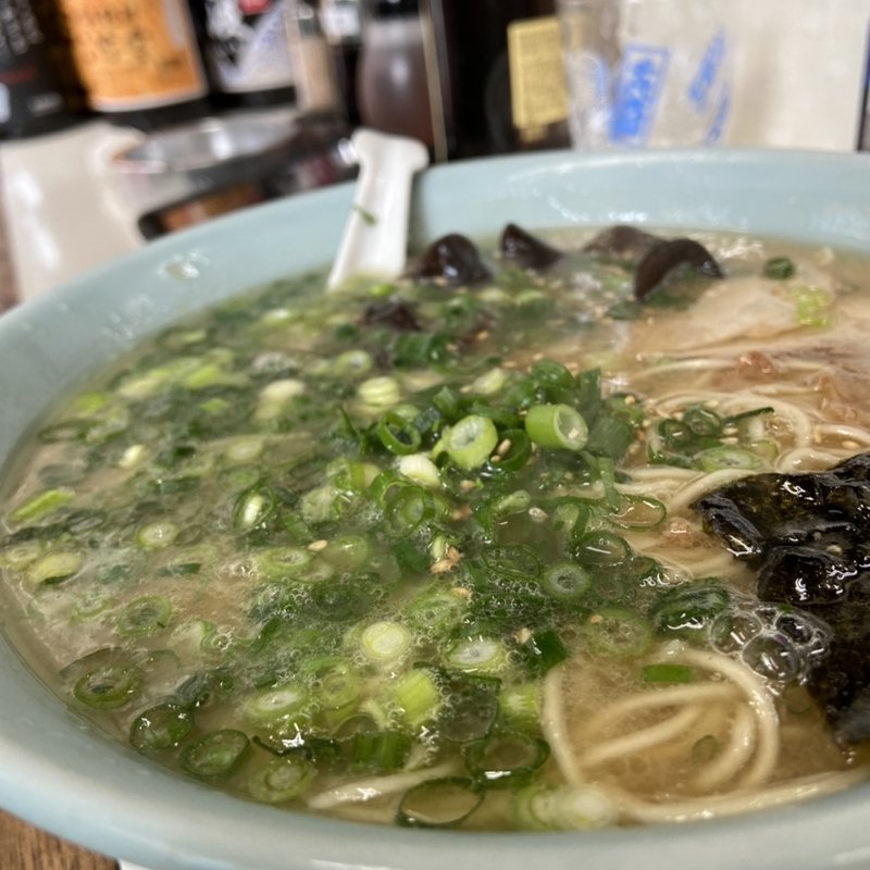 博多ラーメン(長崎ちゃんぽん かどまん)