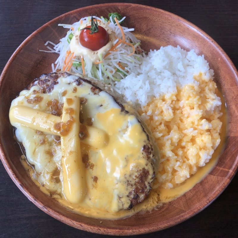 チーズ三昧バーグディッシュイエロー 300g(びっくりドンキー 河原町店 )