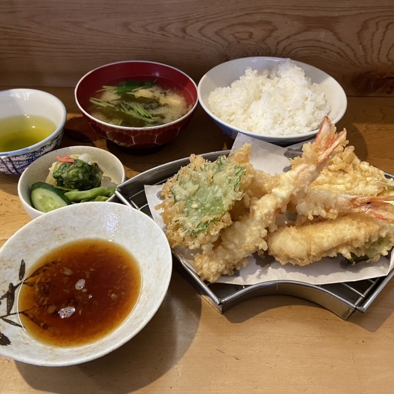中定食(天婦羅 いもや)