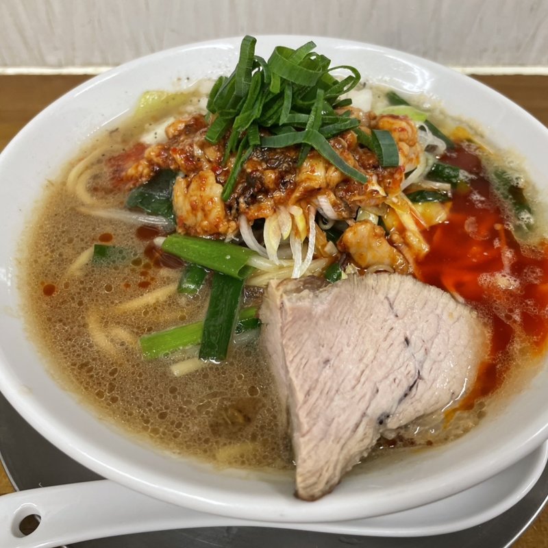~赤い背脂~味噌タンメン(ラーメン専科 竹末食堂)