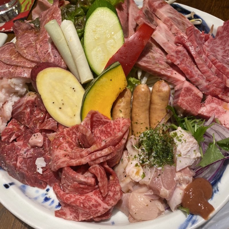 てんてん盛り(陶板焼肉 てん、てん)