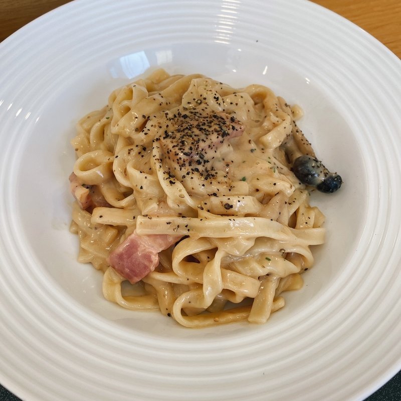 濃厚ポルチーニクリーム(カフェ・ベローチェ 西中島南方店)