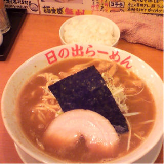 ラーメン 日の出らーめん 大船店 の口コミ一覧 おいしい一皿が集まるグルメコミュニティサービス Sarah ラーメン 日の出らーめん 大船店 の口コミ一覧 おいしい一皿が集まるグルメコミュニティサービス Sarah