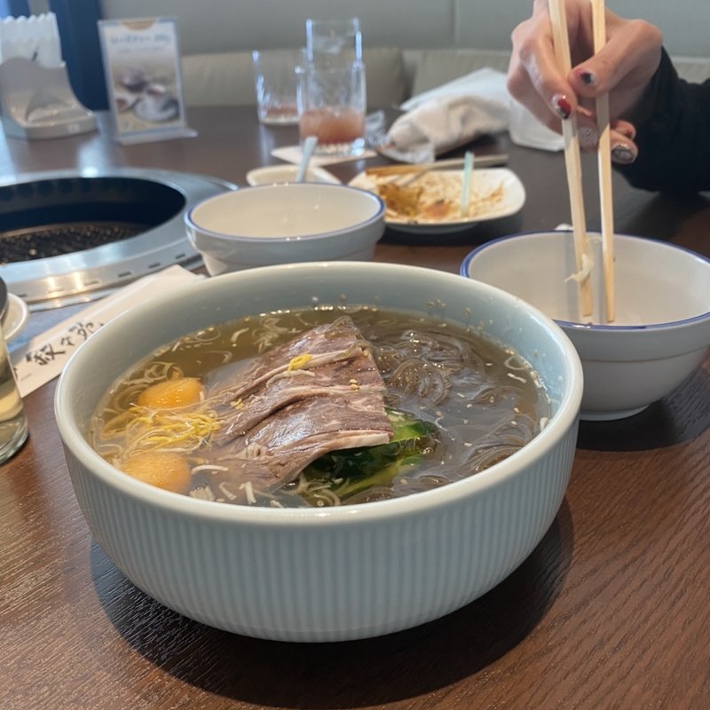 冷麺(叙々苑 ミント神戸店)