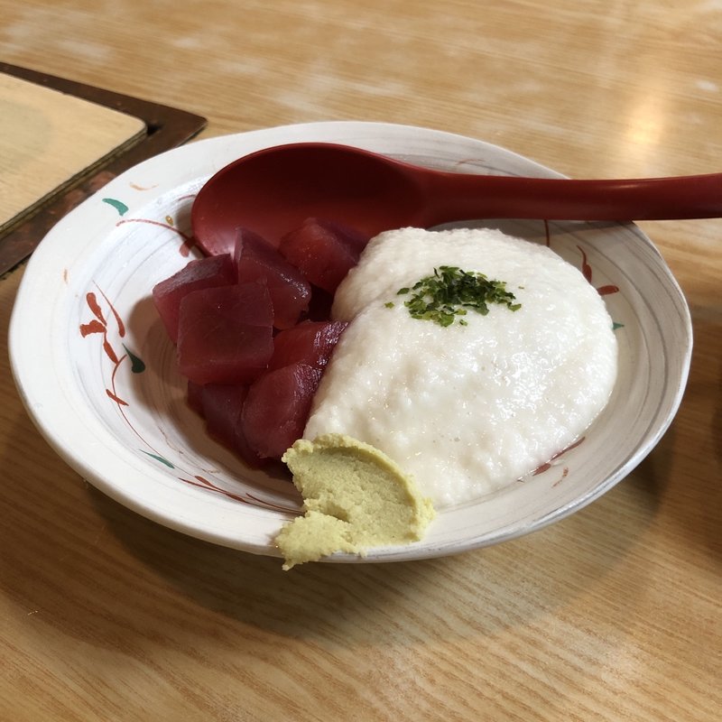 マグロの山かけ(ほていや )