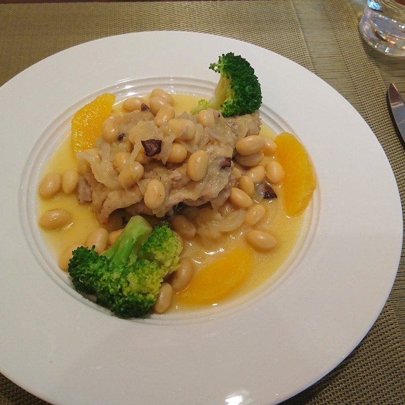 鶏モモ肉のオレンジ煮(オリエント・カフェ)