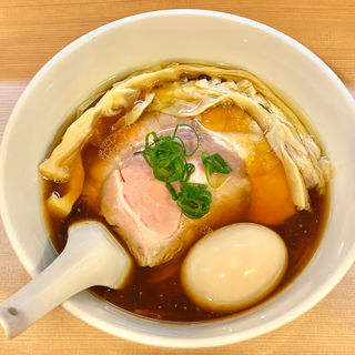 特製醤油らぁめん(らぁ麺 はやし田)