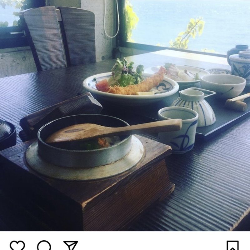 名物釜飯とおっきなエビフライ(鳴門)