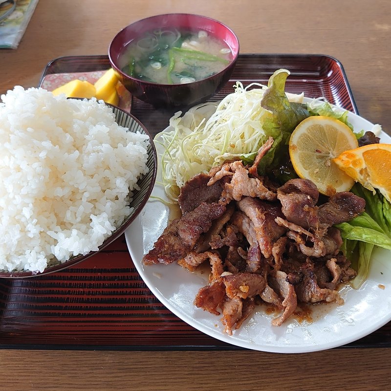 焼肉定食(生姜焼き)(さかさ食堂 )